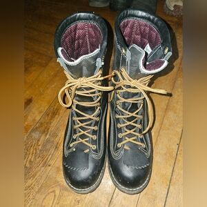 Danner Black Leather Boots. Price Is Firm.